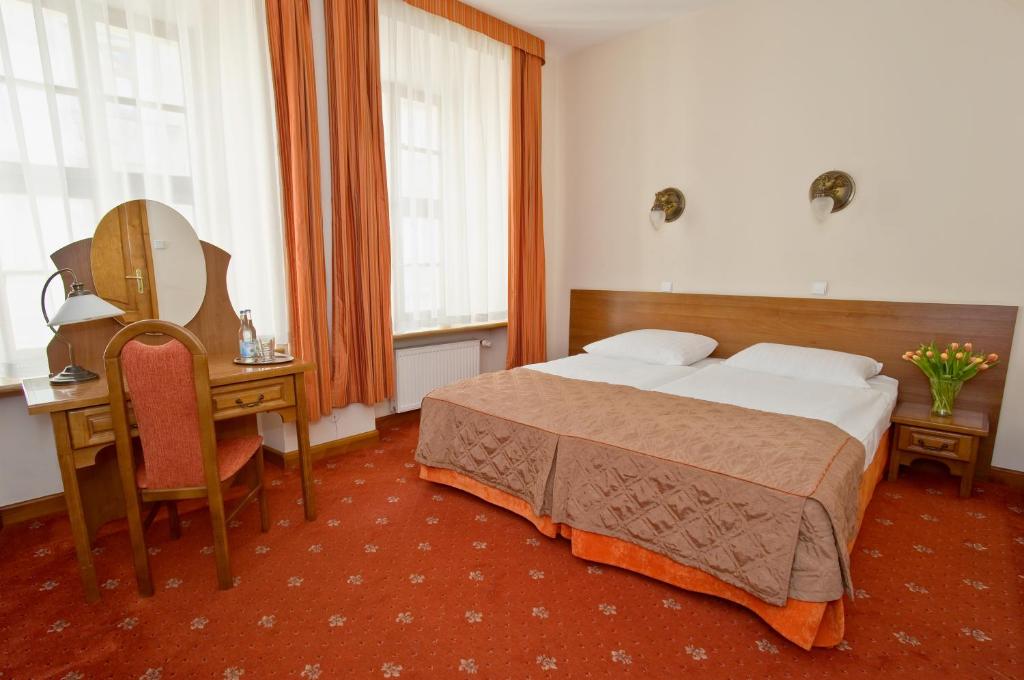 Двухместный (Двухместный номер с 1 кроватью или 2 отдельными кроватями) отеля Hotel Regent, Краков