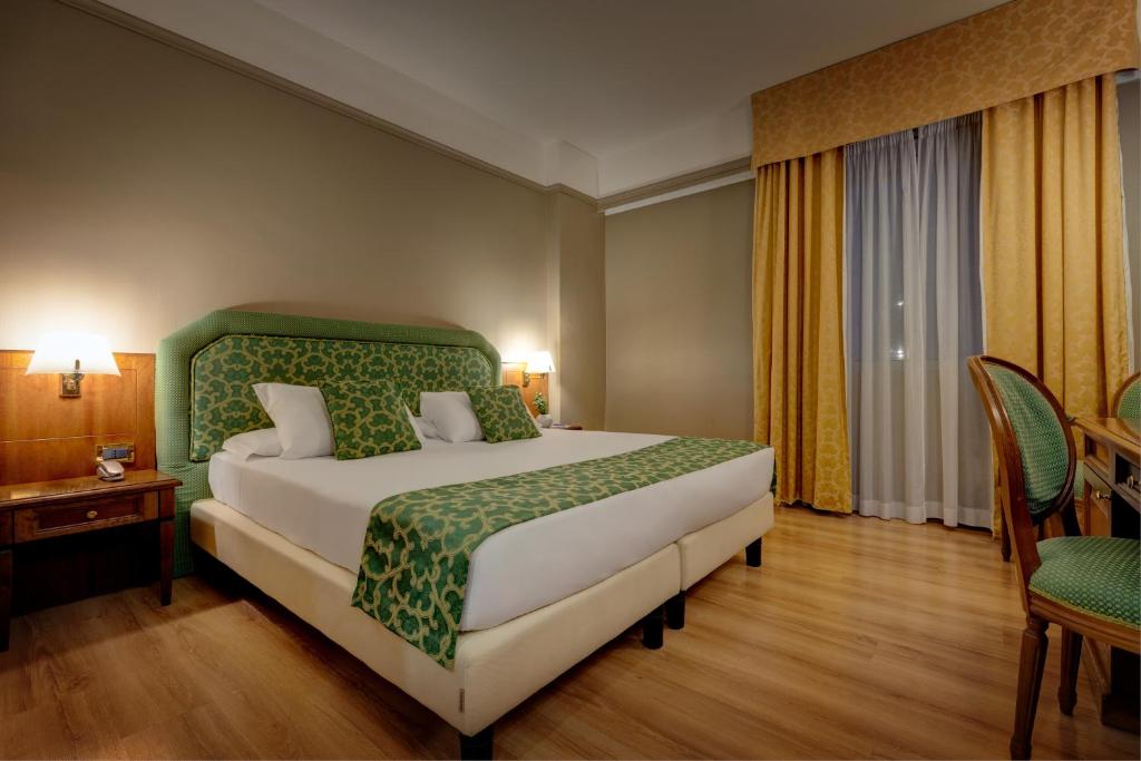 Двухместный (Двухместный номер с 1 кроватью или 2 отдельными кроватями) отеля Cicerone Hotel, Рим