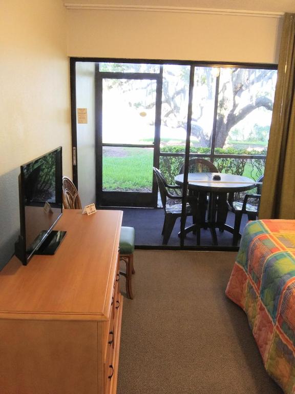 Четырехместный (Апартаменты с 1 спальней), Grand Lake & Lifetime of Vacations Resorts