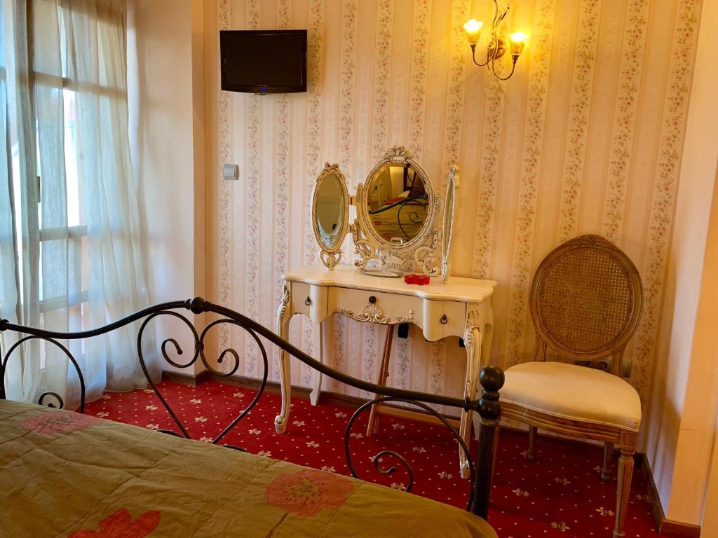 Двухместный (Бюджетный двухместный номер с 1 кроватью) отеля Hotel Mirto, Литохоро
