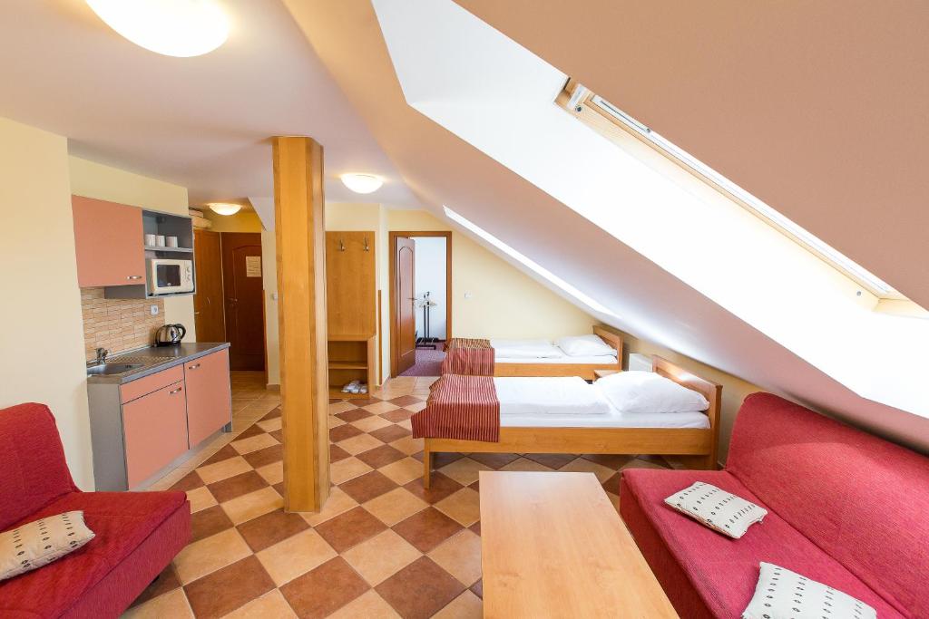 Апартаменты (Апартаменты (для 4 взрослых)) отеля Admiral, Липно-над-Влтавой