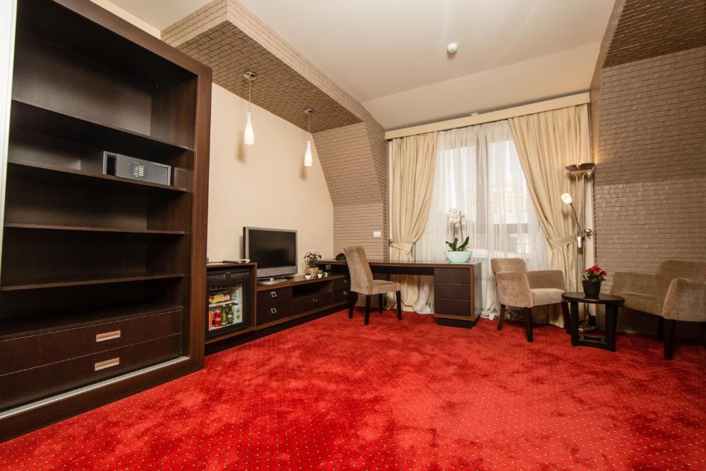Двухместный (Двухместный номер Делюкс с 1 кроватью) отеля Пассаж, Баку