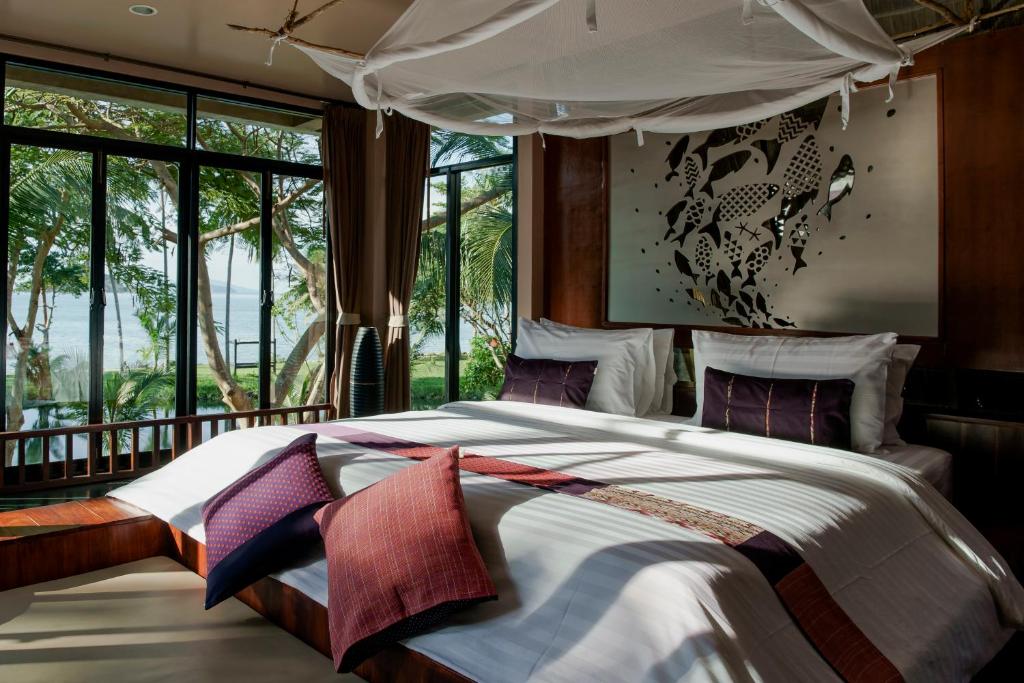 Двухместный (Улучшенный двухместный номер с 1 кроватью и гидромассажной ванной) курортного отеля Seavana Koh Mak Beach Resort, Ко Мак