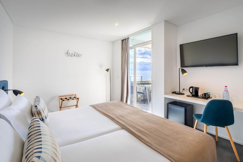 Одноместный (Двухместный номер с 1 кроватью и видом на море - Одноместное размещение) отеля Tiles Madeira Hotel, Фуншал