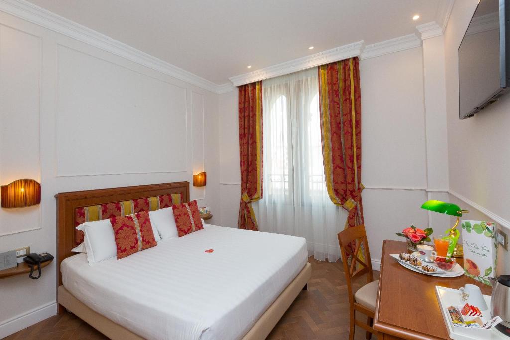 Двухместный (Классический двухместный номер с 1 кроватью или 2 отдельными кроватями) отеля Best Western Plus Hotel Milton, Рим