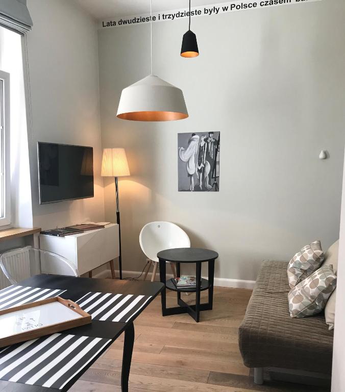 Апартаменты (Улучшенные апартаменты с 2 спальнями — 22/23 Długi Targ Street), Patio Apartments