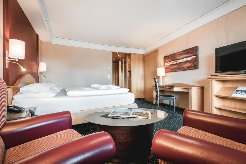 Двухместный (Двухместный номер Делюкс с 1 кроватью и балконом) отеля Krumers Alpin Resort & Spa, Зефельд-ин-Тироль