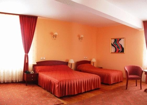 Двухместный (Двухместный номер с 2 отдельными кроватями (для 1–2 взрослых)) отеля Hotel Maria, Рымнику-Вылча