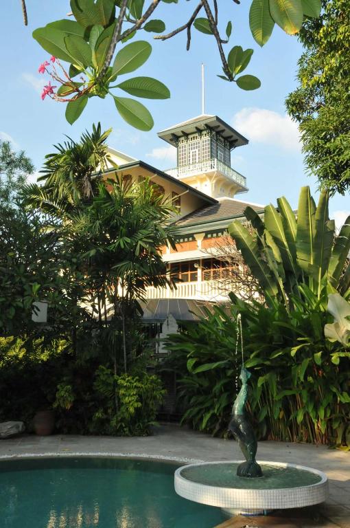 Сьюит (Люкс с 2 спальнями с видом на бассейн), Chakrabongse Villas