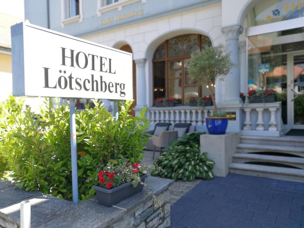 Двухместный (Стандартный двухместный номер с 1 кроватью) отеля Hotel Lötschberg, Интерлакен