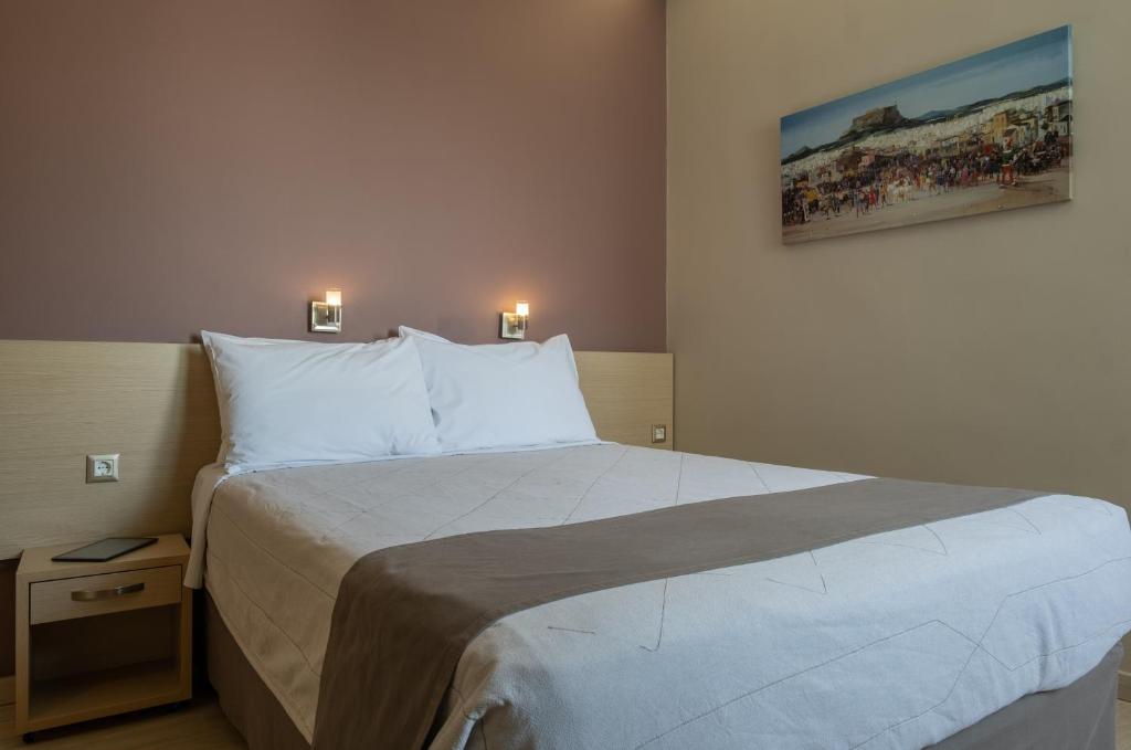 Двухместный (Стандартный двухместный номер с 1 кроватью или 2 отдельными кроватями) отеля Acropolis View Hotel, Афины