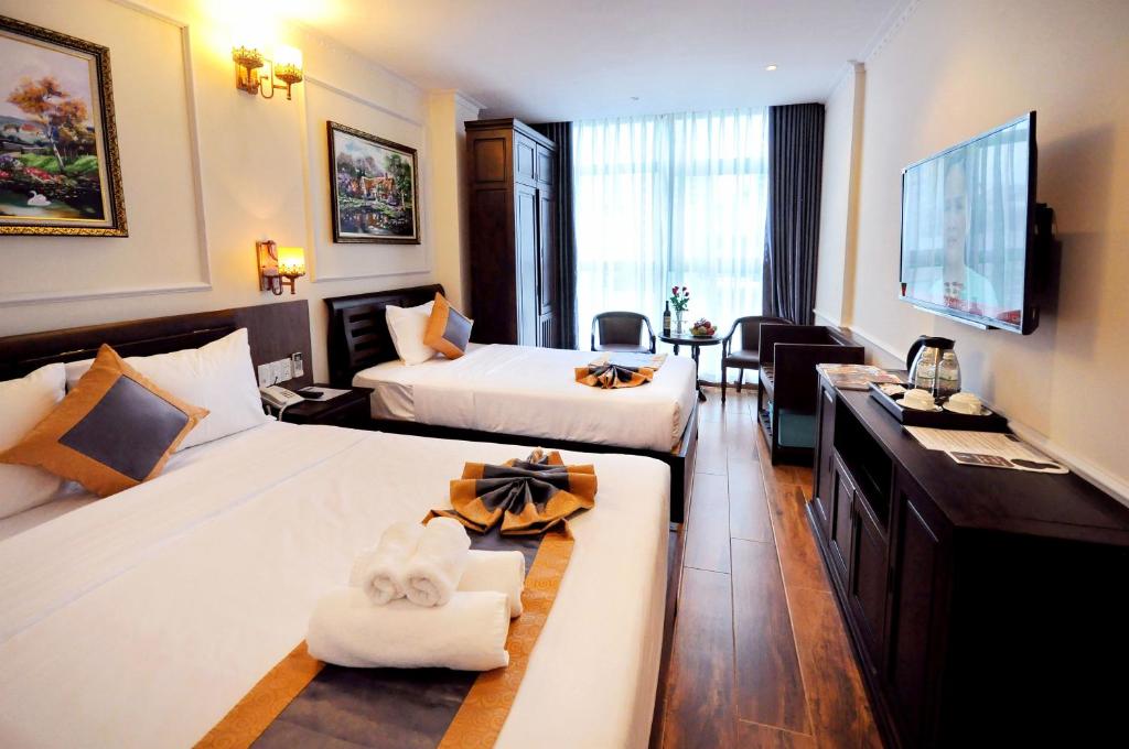 Двухместный (Двухместный номер Делюкс с 2 отдельными кроватями и видом на город) отеля APOLLO HOTEL managed by NEST Group, Нячанг