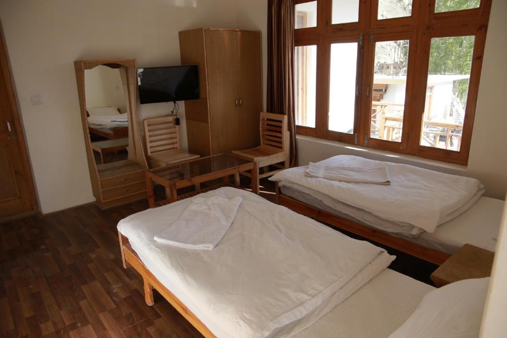 Двухместный (Двухместный номер с 1 кроватью или 2 отдельными кроватями, вид на горы) гостевого дома Smanla guest house, Лех