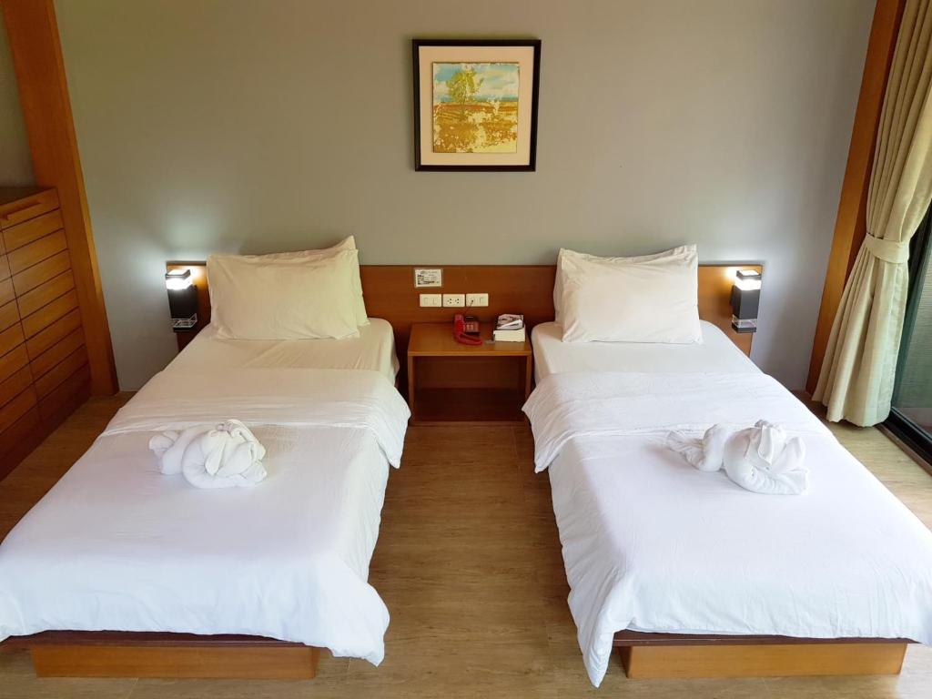 Двухместный (Двухместный номер Делюкс с 2 отдельными кроватями) курортного отеля The Grace Amphawa, Самутсонгкхрам