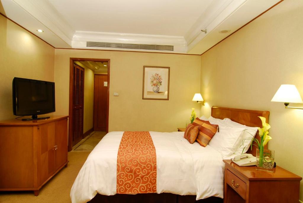 Двухместный (Улучшенный двухместный номер с 1 кроватью или 2 отдельными кроватями) отеля Richmonde Hotel Ortigas, Манила