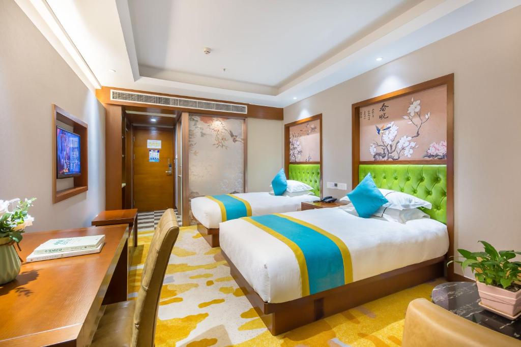 Двухместный (Улучшенный двухместный номер с 2 отдельными кроватями) отеля Yiwu Justin Hotel, Иу