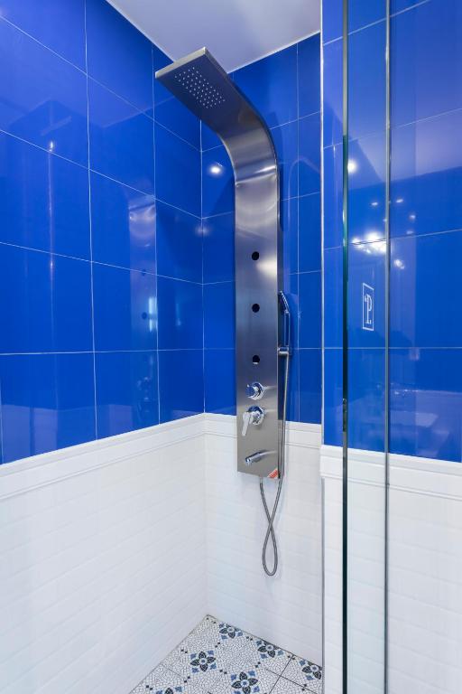 Апартаменты (Апартаменты в пентхаусе), The Pinnacle Athens