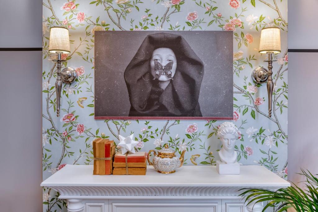 Апартаменты (Апартаменты в пентхаусе), The Pinnacle Athens