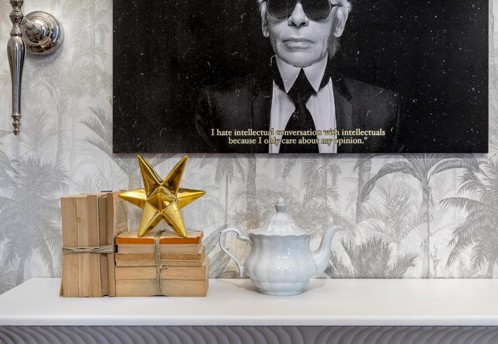 Апартаменты (Апартаменты в пентхаусе), The Pinnacle Athens