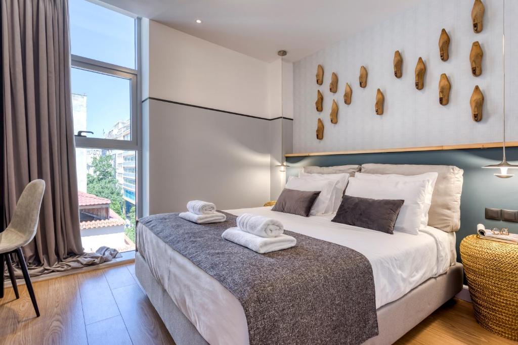 Сьюит (Улучшенный люкс), The Pinnacle Athens