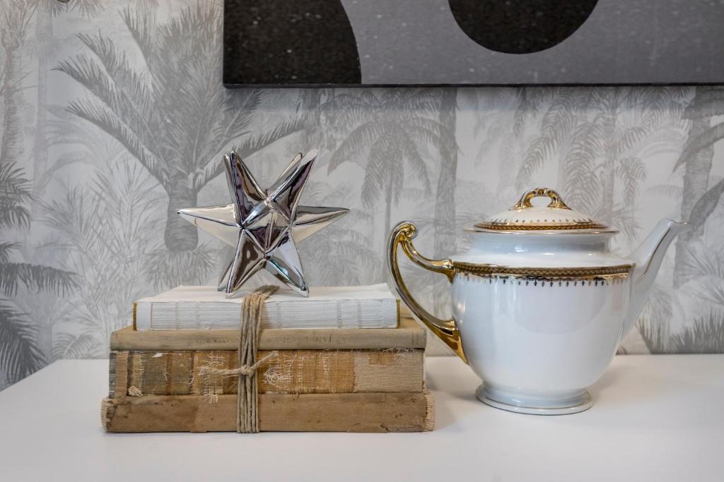 Сьюит (Улучшенный люкс), The Pinnacle Athens