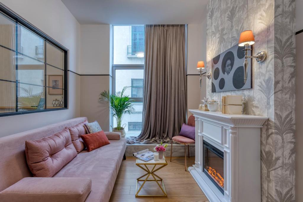 Сьюит (Улучшенный люкс), The Pinnacle Athens