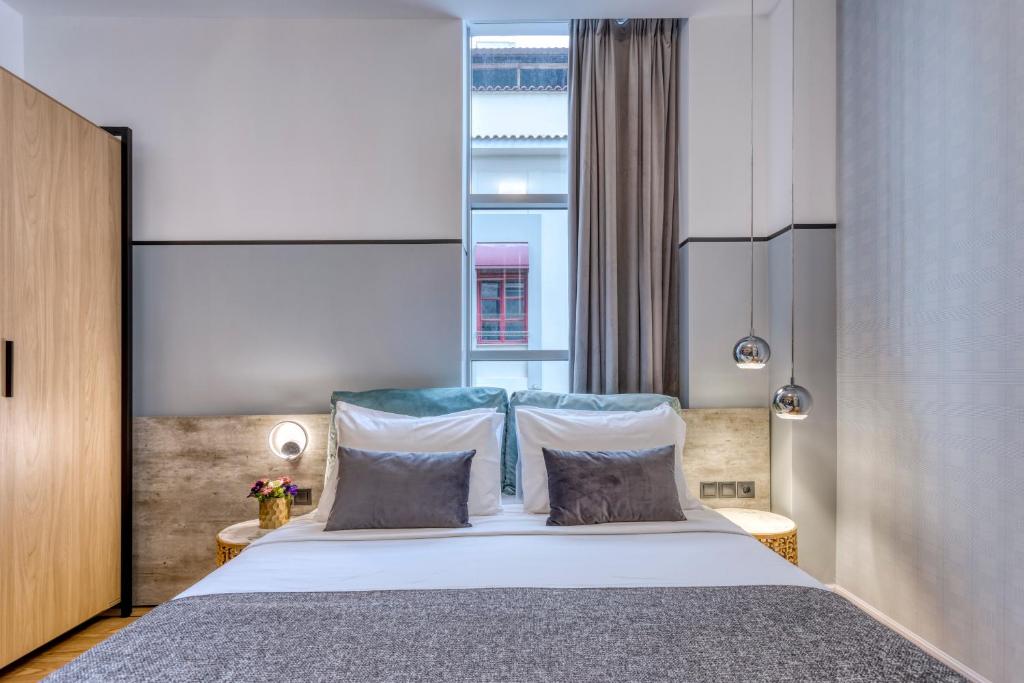 Сьюит (Номер-студио), The Pinnacle Athens