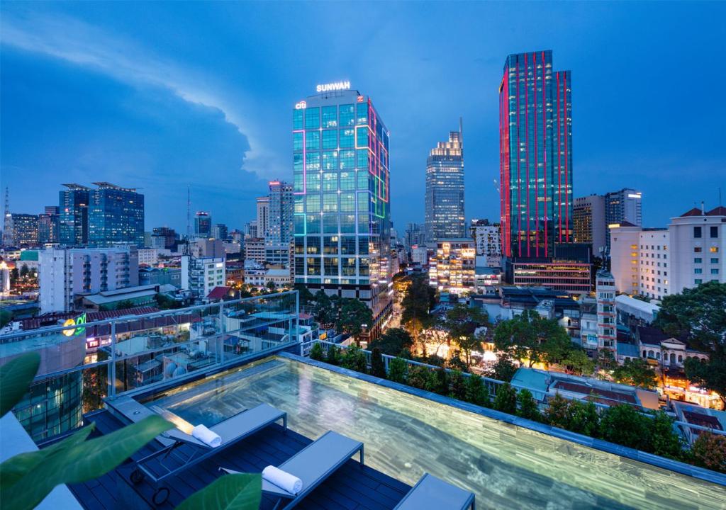 Innside by Melia Saigon Central