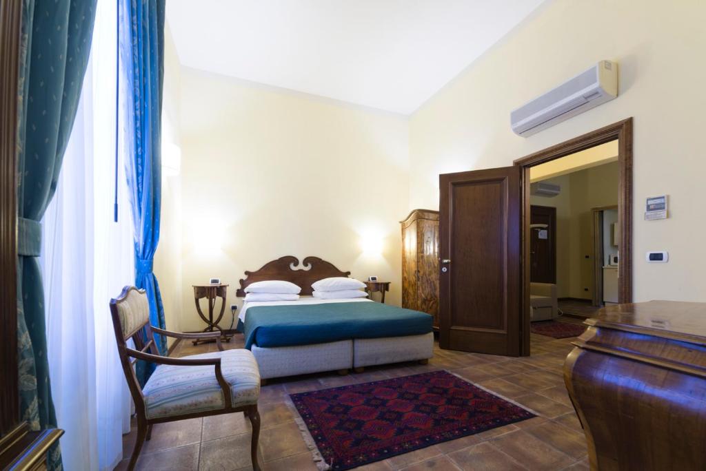Двухместный (Улучшенный номер с кроватью размера «king-size») отеля B&B Galileo 2000, Флоренция