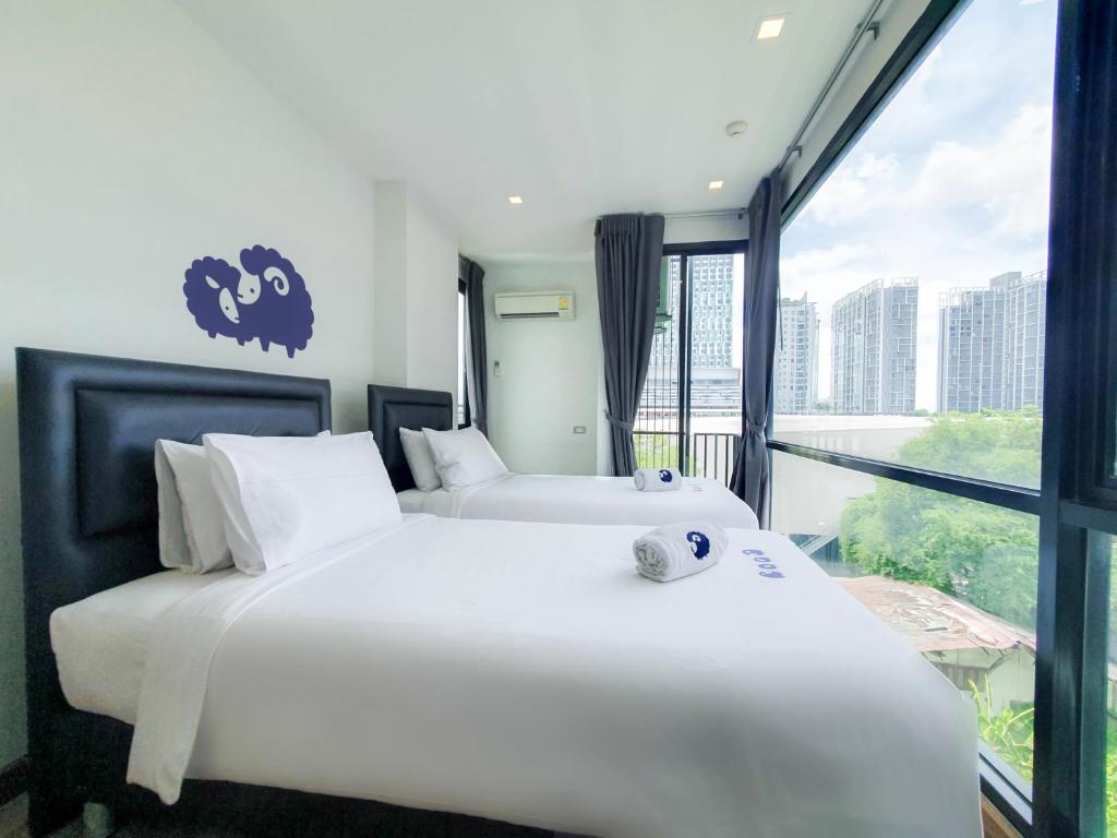 Сьюит (Люкс с 2 спальнями) отеля Amaze Bangkok, Бангкок
