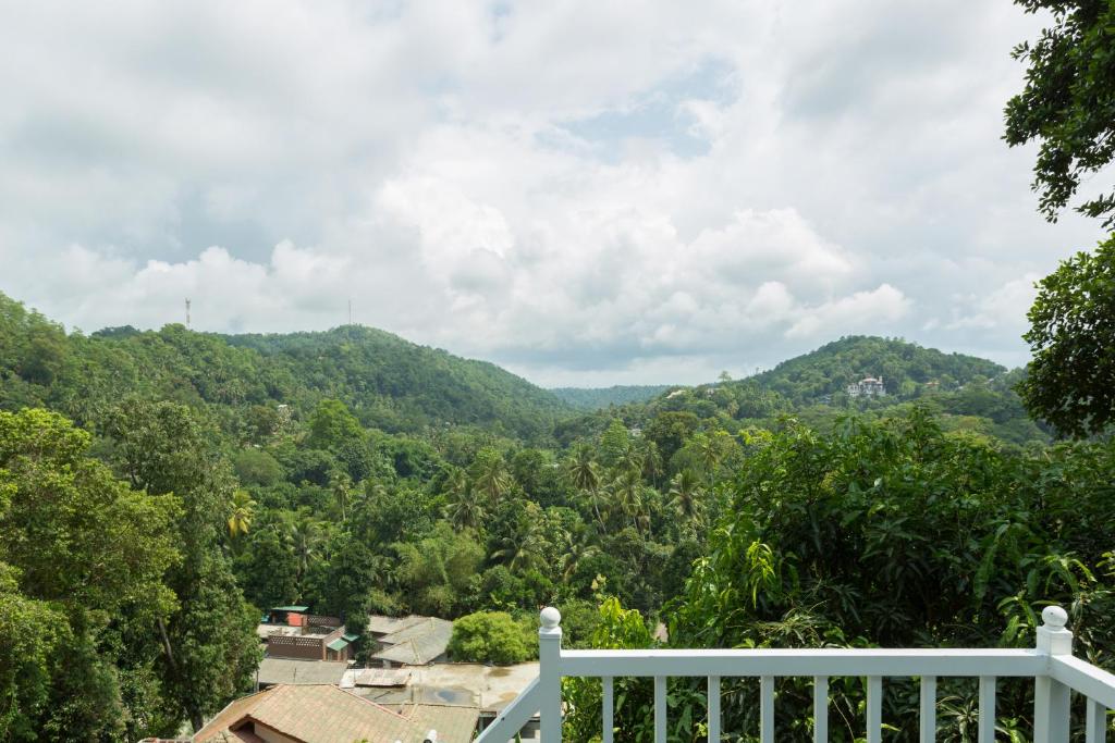 Номер (Улучшенное шале), Orchid Villa Kandy