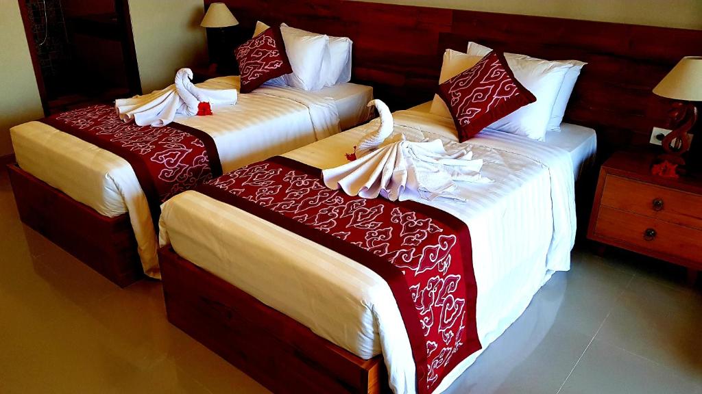 Двухместный (Двухместный номер Делюкс с 2 отдельными кроватями), Swan Inn