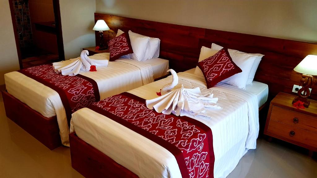 Двухместный (Двухместный номер Делюкс с 2 отдельными кроватями), Swan Inn