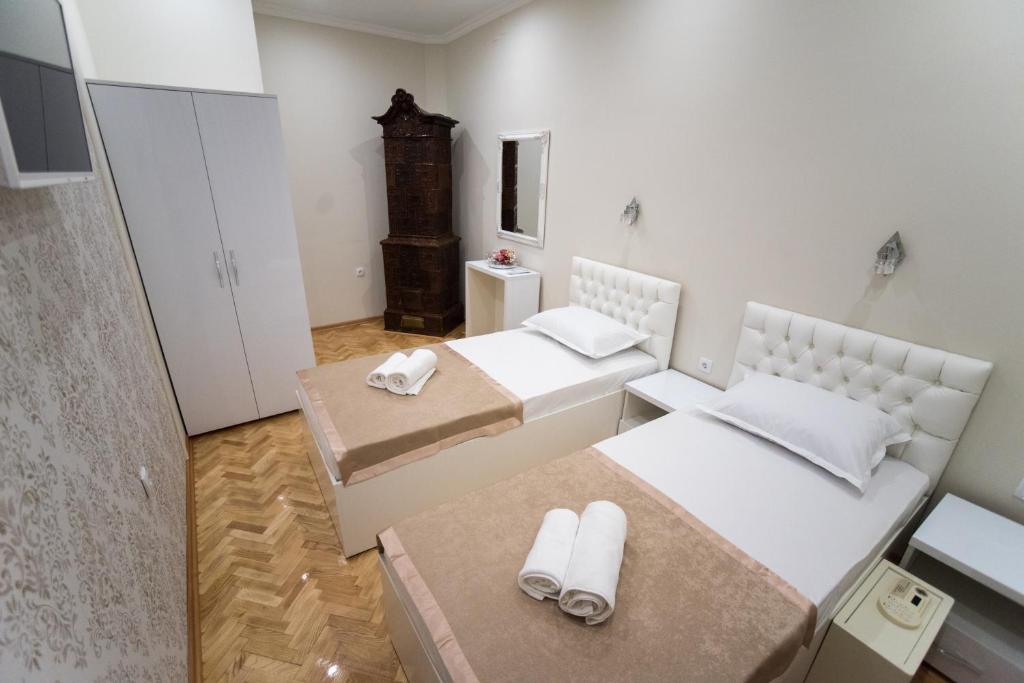 Двухместный (Двухместный номер с 2 отдельными кроватями) отеля Center Deluxe Garni Hotel, Ниш