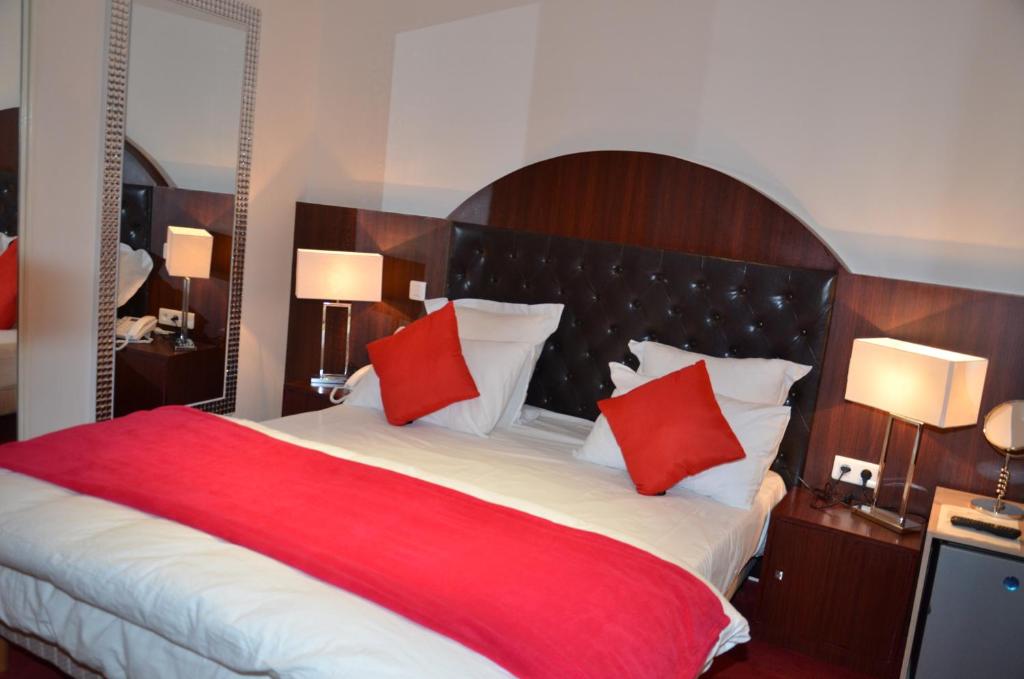 Двухместный (Двухместный номер с 1 кроватью) отеля Hotel Regina Montmartre, Париж