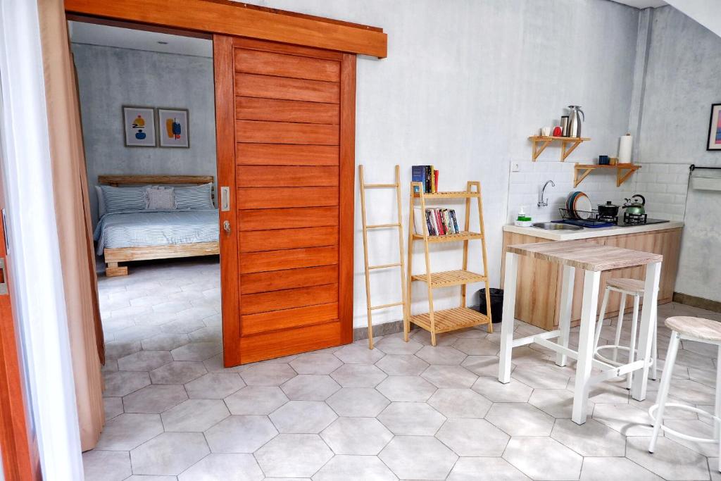 Сьюит (Люкс с собственным бассейном), The Sloth Bali