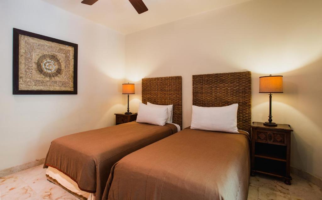Апартаменты (Апартаменты с 2 спальнями) апарт-отеля Maya Villa Condo Hotel and Beachclub, Плая-дель-Кармен