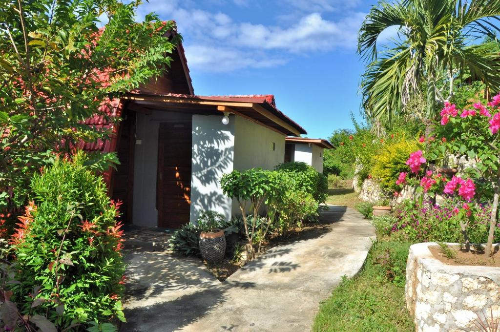 Номер (Бунгало Делюкс с видом на океан и гору Агунг), Petak Cottage