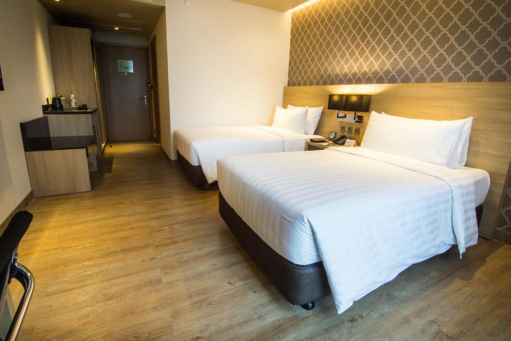 Двухместный (Deluxe Twin Room - Leisure) отеля bai Hotel Cebu, Себу