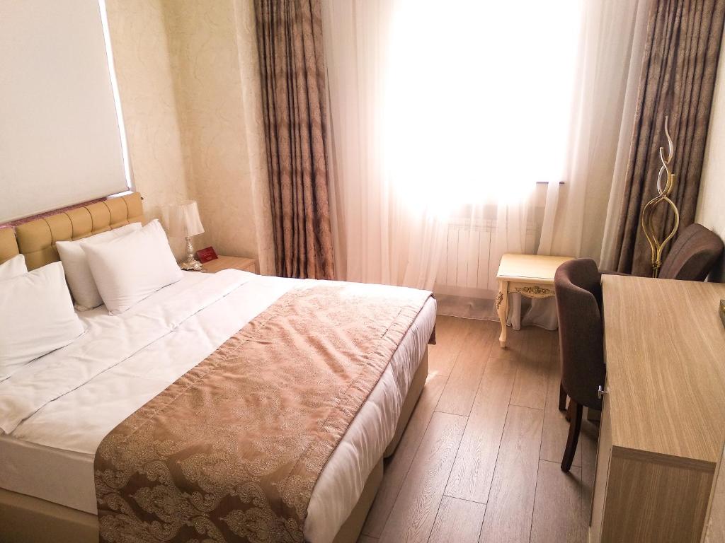 Двухместный (Небольшой двухместный номер с 1 кроватью) отеля Аммар, Баку