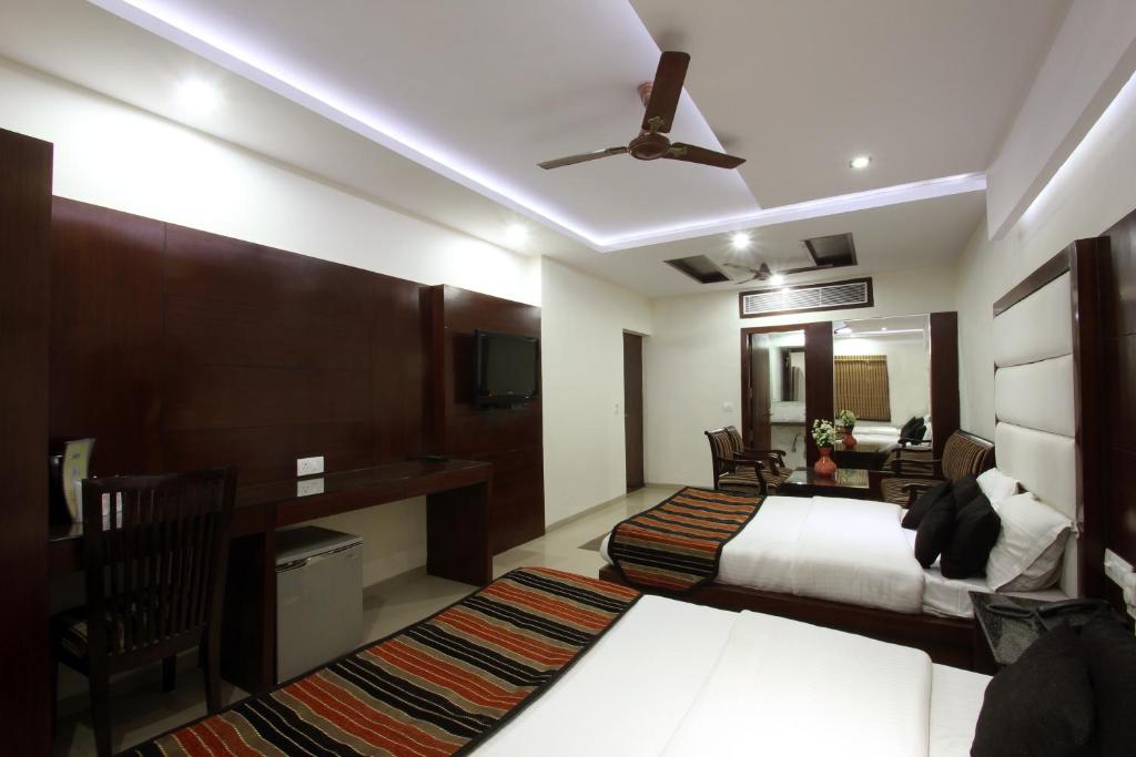 Семейный (Семейный номер), FabHotel Mohan International Paharganj