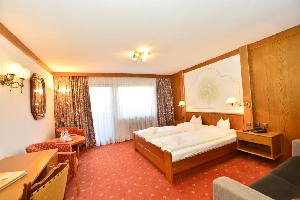 Двухместный (Стандартный двухместный номер с 1 кроватью) отеля Hotel Residenz Hochland, Зефельд-ин-Тироль