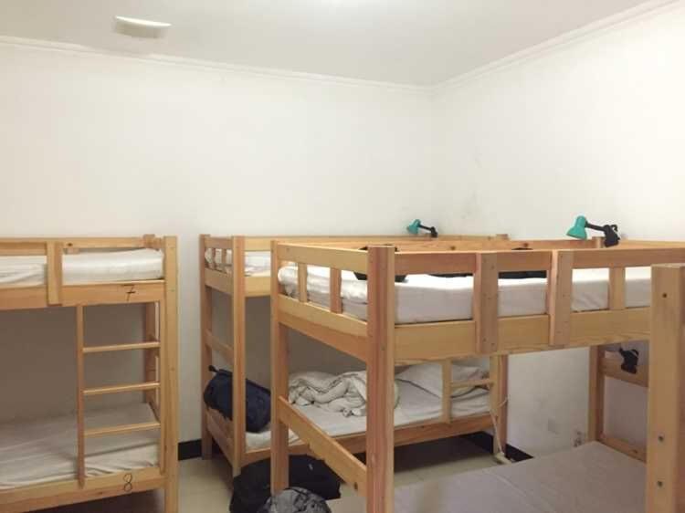 Семейный (Basic Family Room (5 Adults)-only for China mainland citizens with Chinese ID card), Three Legged Frog Hostel