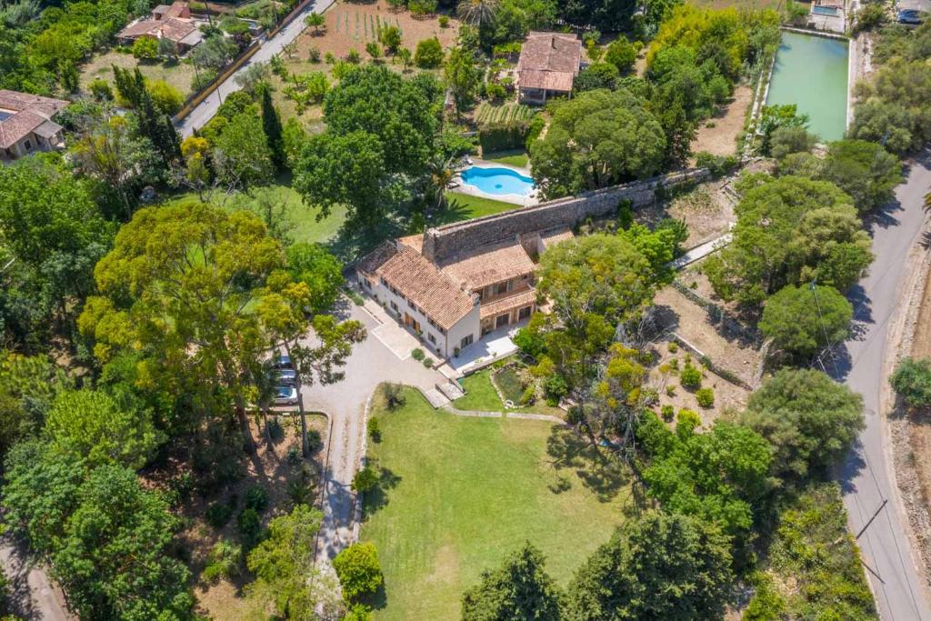 Вилла (Вилла), Mallorca Beautiful Villa with pool in Puigpunyent