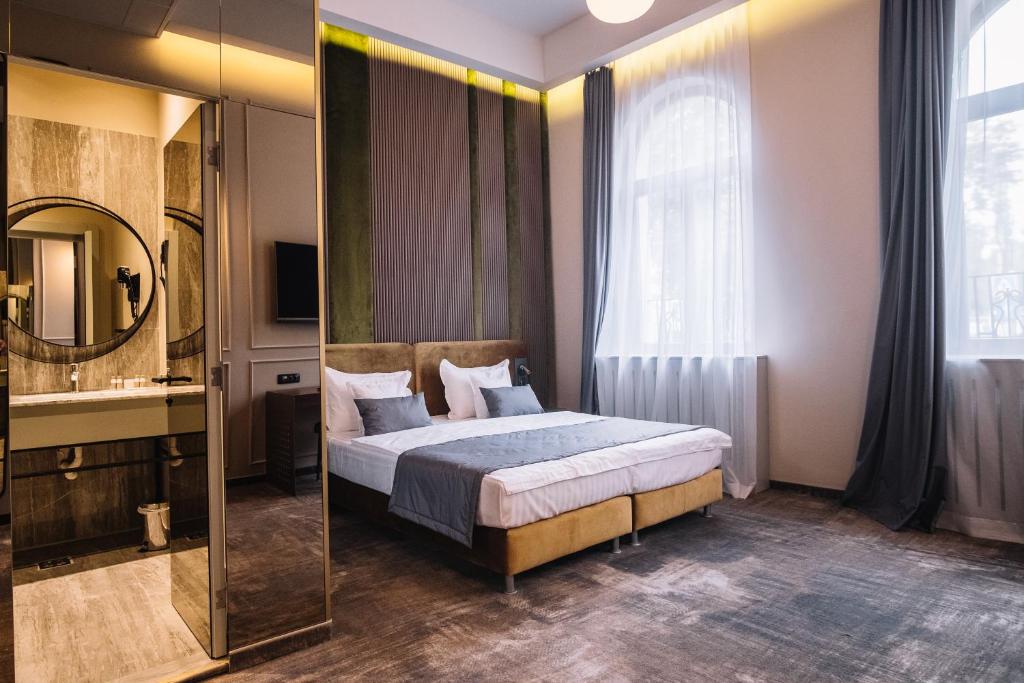 Двухместный (Улучшенный двухместный номер с 2 отдельными кроватями) отеля Siago Hotel, Клуж-Напока