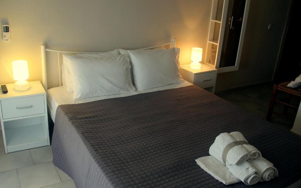 Двухместный (Двухместный номер с 1 кроватью и балконом) апарт-отеля GIOTA ROOMS, Аркуди