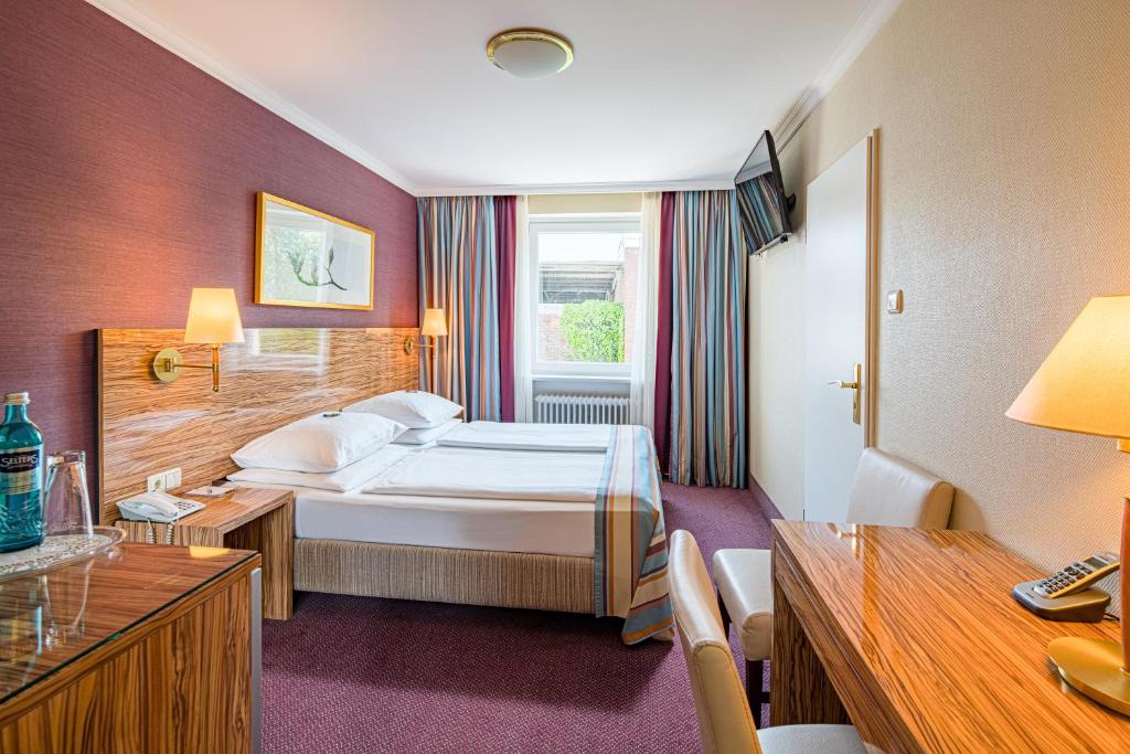 Двухместный (Стандартный двухместный номер с 1 кроватью) отеля Best Western Raphael Hotel Altona, Гамбург