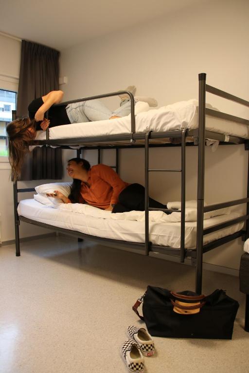Номер (Односпальная кровать в 8-местном общем номере) апартамента Anker Hostel, Осло