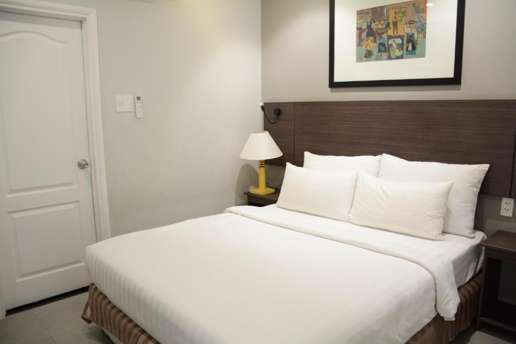 Двухместный (Basement Double Room (Free Minibar)) отеля Park Hill Hotel - Phu My Hung, Хошимин