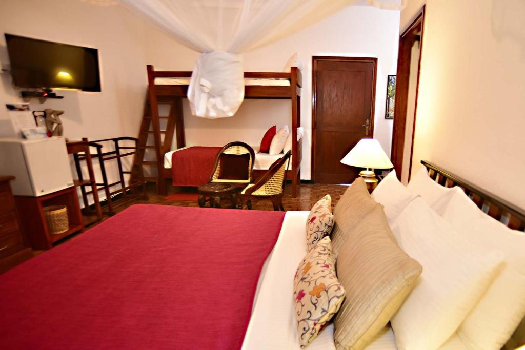 Двухместный (Deluxe Room with Bathtub & Direct Pool Access), Colombo Villa at Cambridge Place